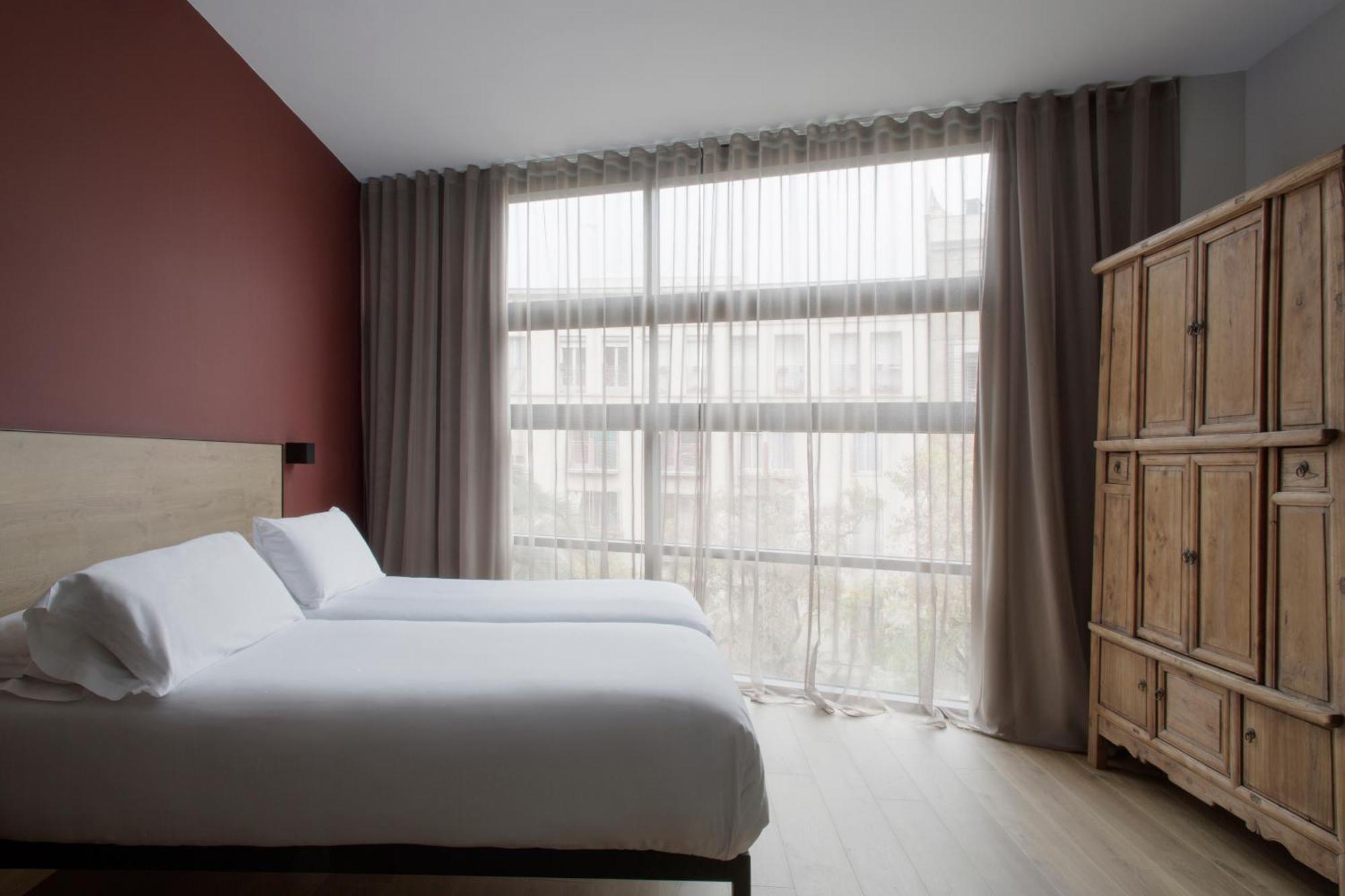 Executive Studio (4 Adults),1273222117:JPEG